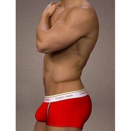 Мужские трусы боксеры красные Calvin Klein Health Boxer Red модал