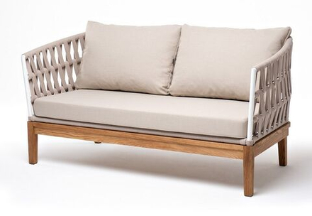 "Диего" диван 2-местный плетеный из роупа, основание дуб, каркас алюминий светло-серый (RAL7035) шагрень, роуп бежевый круглый, ткань бежевая 052
