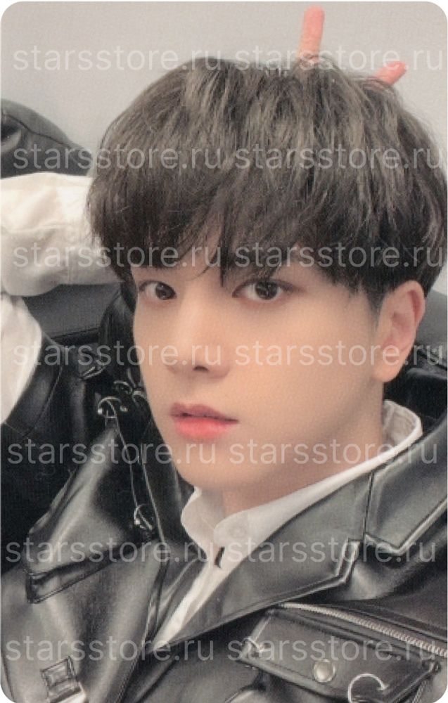 Фотокарта Younghoon THE BOYZ WORLD TOUR : THE B-ZONE IN SEOUL ENCORE TRADING CARD Фотокарта Younghoon THE BOYZ WORLD TOUR : THE B-ZONE IN SEOUL ENCORE TRADING CARD