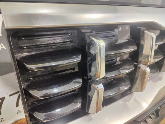 Решетка радиатора Kia Mohave (HM) 19-нв Б/У Оригинал 863802JBA0