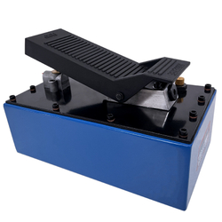 Насос пневмогидравлический 3.2л T08009P-2 AE&T