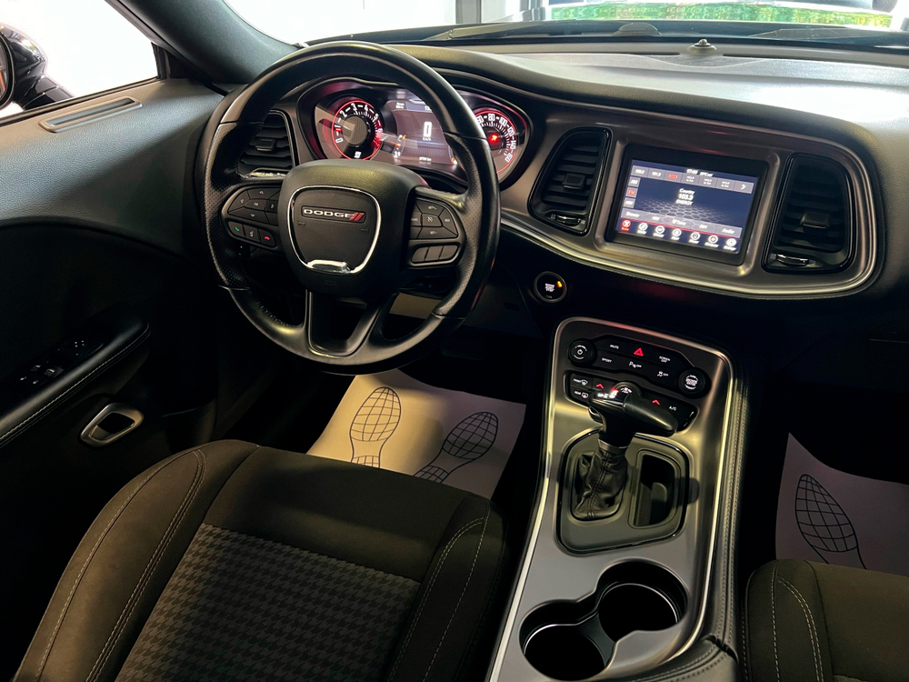 Dodge Challenger, 2020 год