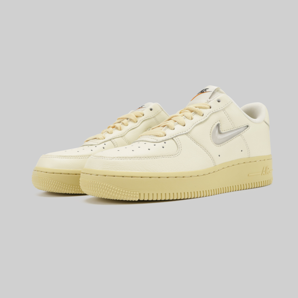 Кроссовки Nike Air Force 1 '07 LX (W) - купить в магазине Dice с бесплатной доставкой по России