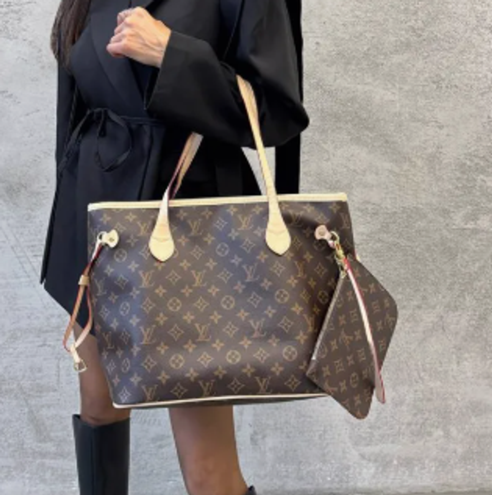 Сумка Louis Vuitton стильная