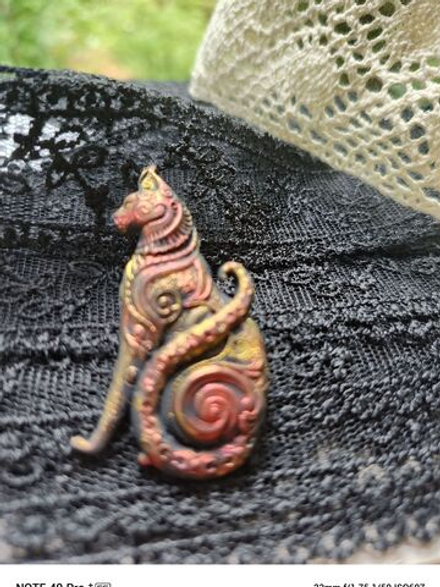 Брошь Спящий котенок черный авторская из полимерной глины ручной работы