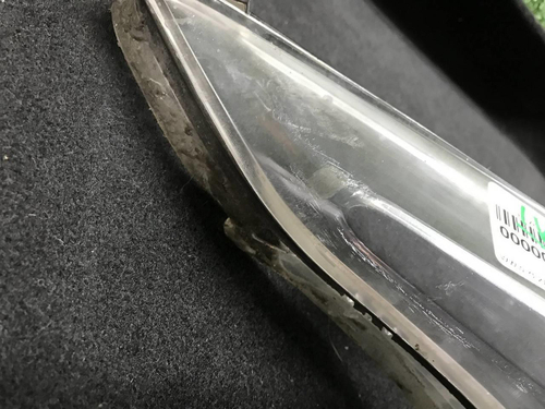 Стекло фары правое KIA Ceed 2 JD (2012-2018)