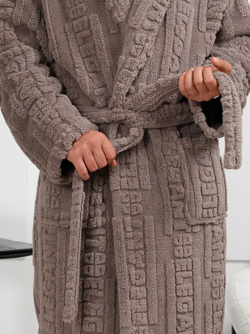 Халат мужской Идеал-3 Виотекс СЕРЫЙ