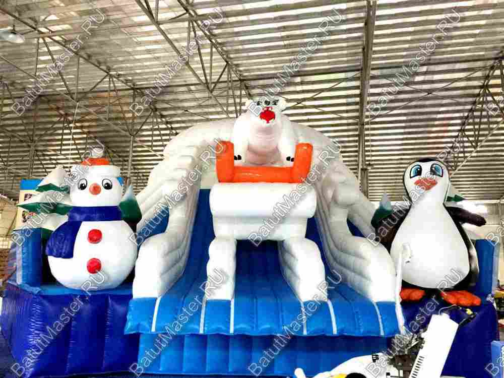 Надувной наземный аквапарк «Морское царство 3»  с фигурой пингвина, 16*16*6 м