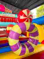 Коммерческий надувной батут «Мороженое 2» 5*5*3.5 м