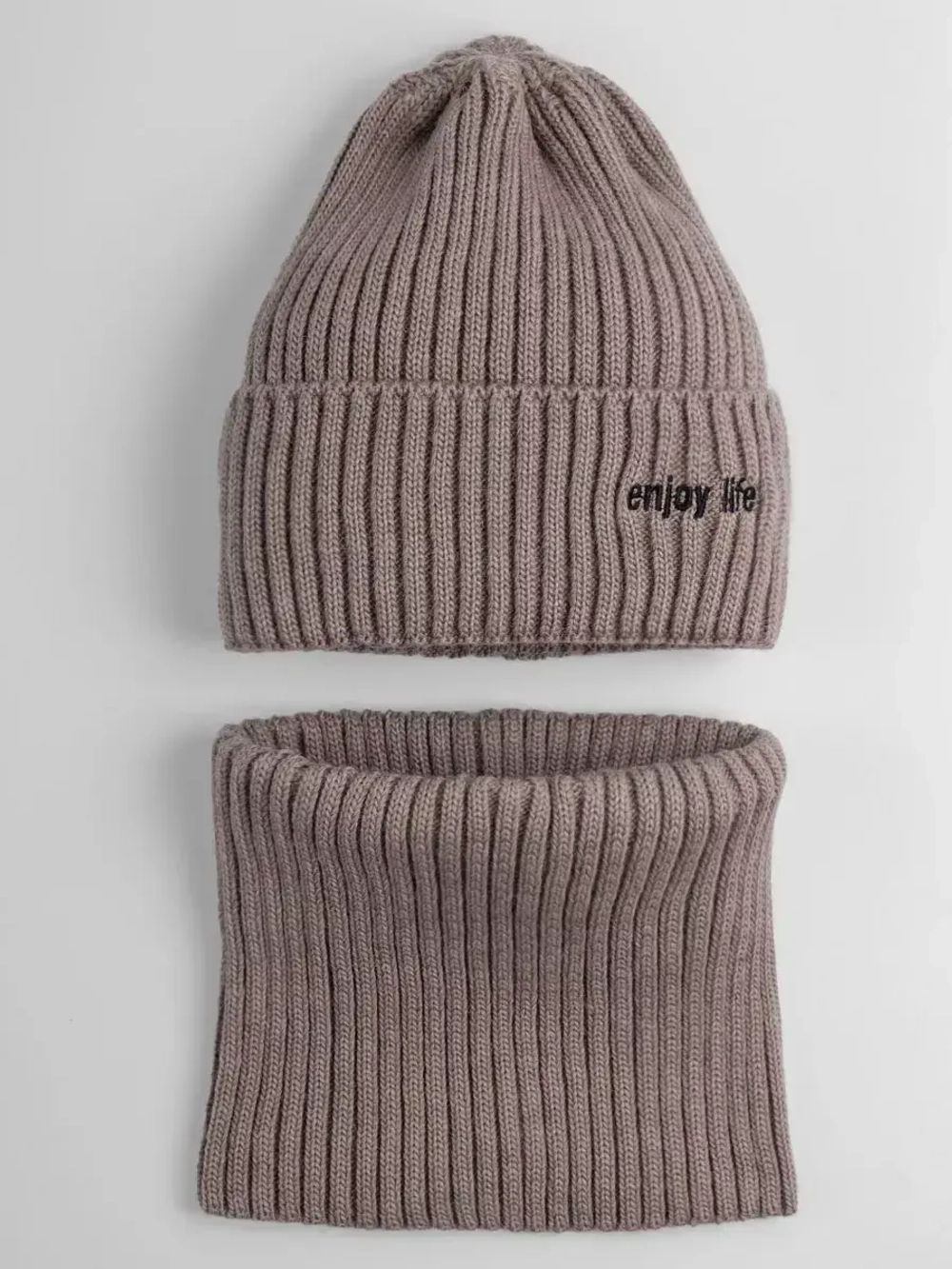 Шапка детская осенняя со снудом серая