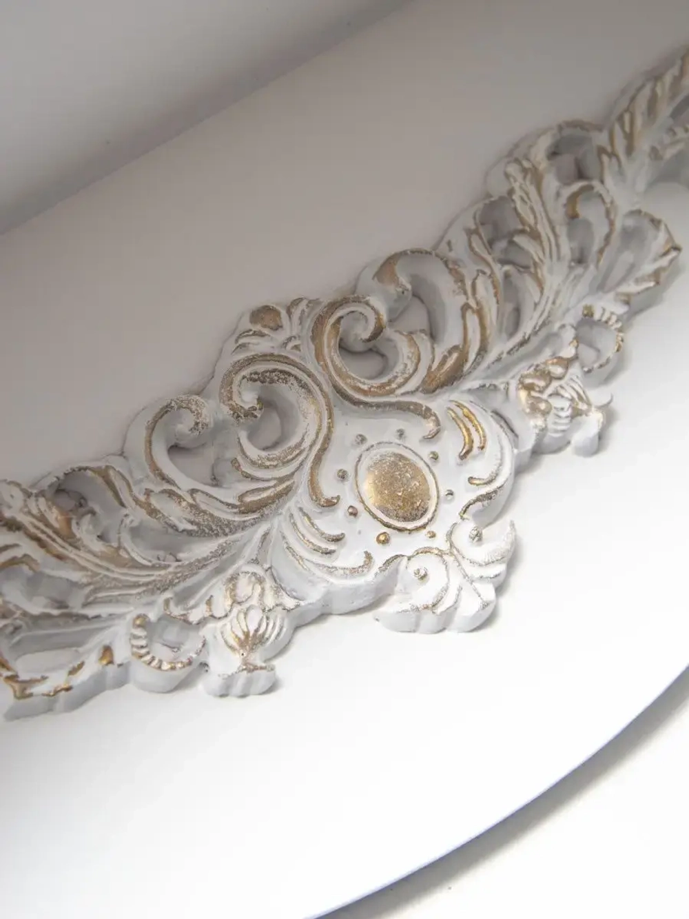 Полка настенная навесная