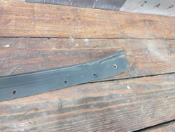 Направляющая двери задней правой Tank 500 Б/У Оригинал 6207160XKV3AA