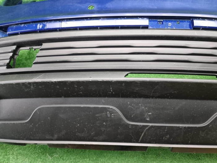 Бампер задний Hongqi HS5 (2019-н.в.)