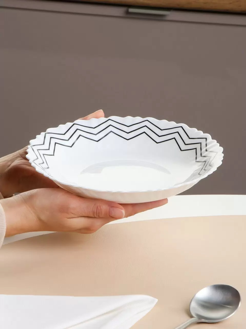 Тарелка суповая 21 см ВЭНСДЕЙ стеклокерамика, 600 мл (комплект 6шт.)