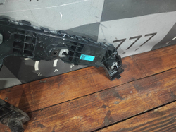 Кронштейн заднего бампера правый Geely Monjaro 21-нв Б/У Оригинал 6044127800