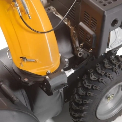 Stiga ST 5266 P снегоуборщик бензиновый 10 л.с. ковш 66 см, выброс 12 м, 6 вперед/2 назад 2S2664611/ST1