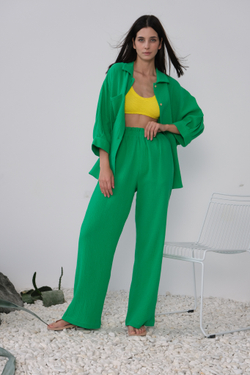 Муслиновый костюм с брюками зеленый пошив