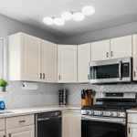 Потолочный светодиодный светильник 80Вт, 5310лм, 3000-6000K, Ra>80, плавная регулировка мощности, изменение цветовой температуры, пульт, металл/акрил, белый/хрустальный