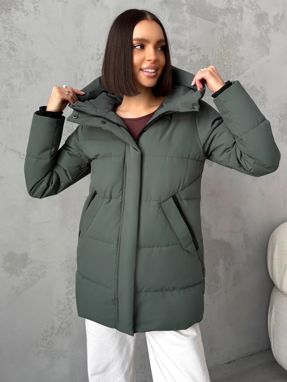 Куртка демисезонная с капюшоном удлиненная