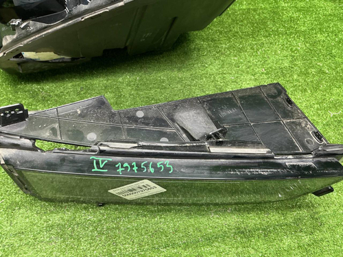 Битая Фара правая Zeekr 009 (2022-н.в.) LED