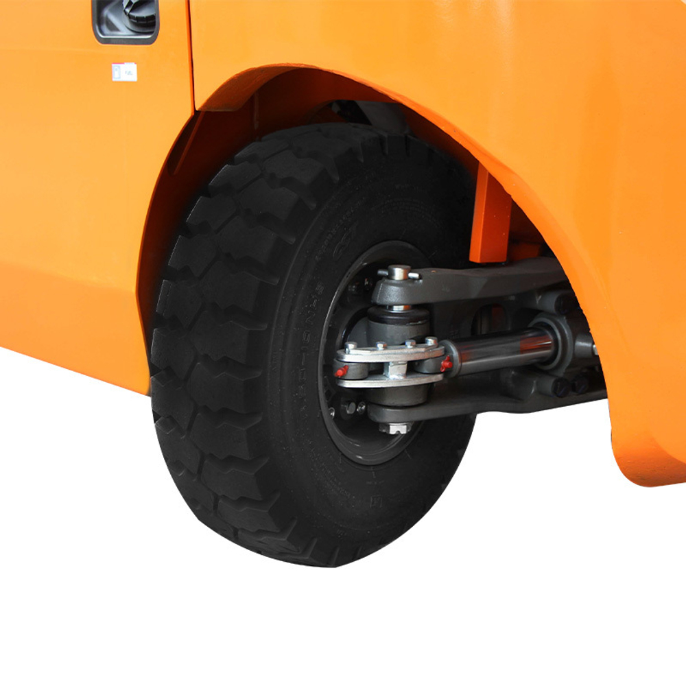 Дизельный погрузчик CPCD15-WS5K2 с японским двигателем и тремя линиями гидравлики