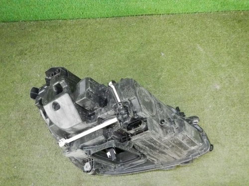 Фара левая Mercedes E W213 (2016-2021) LED