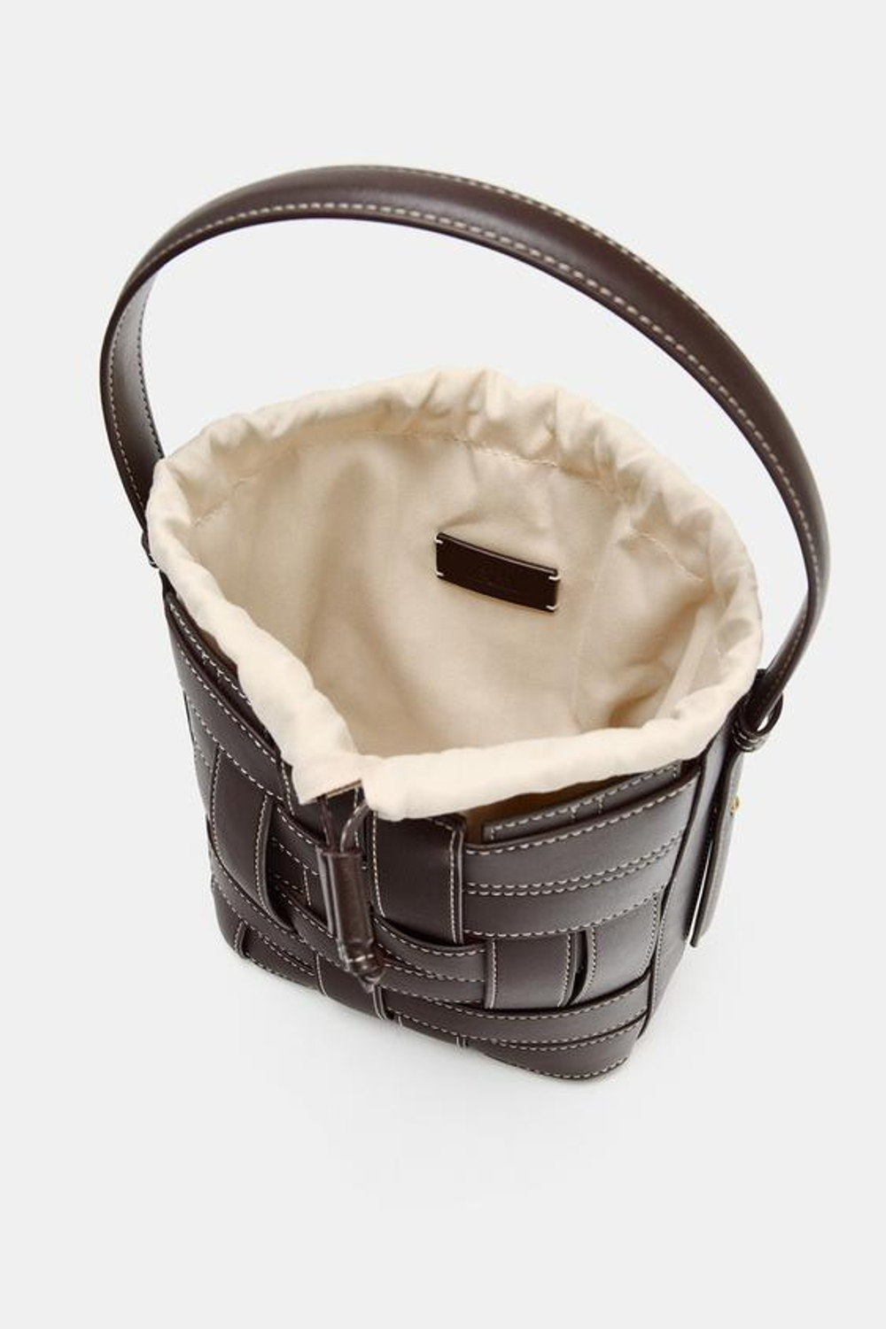 ZARA ПЛЕТЕНАЯ СУМКА С ПЛЕЧЕВЫМ РЕМНЕМ, КОРИЧНЕВЫЙ