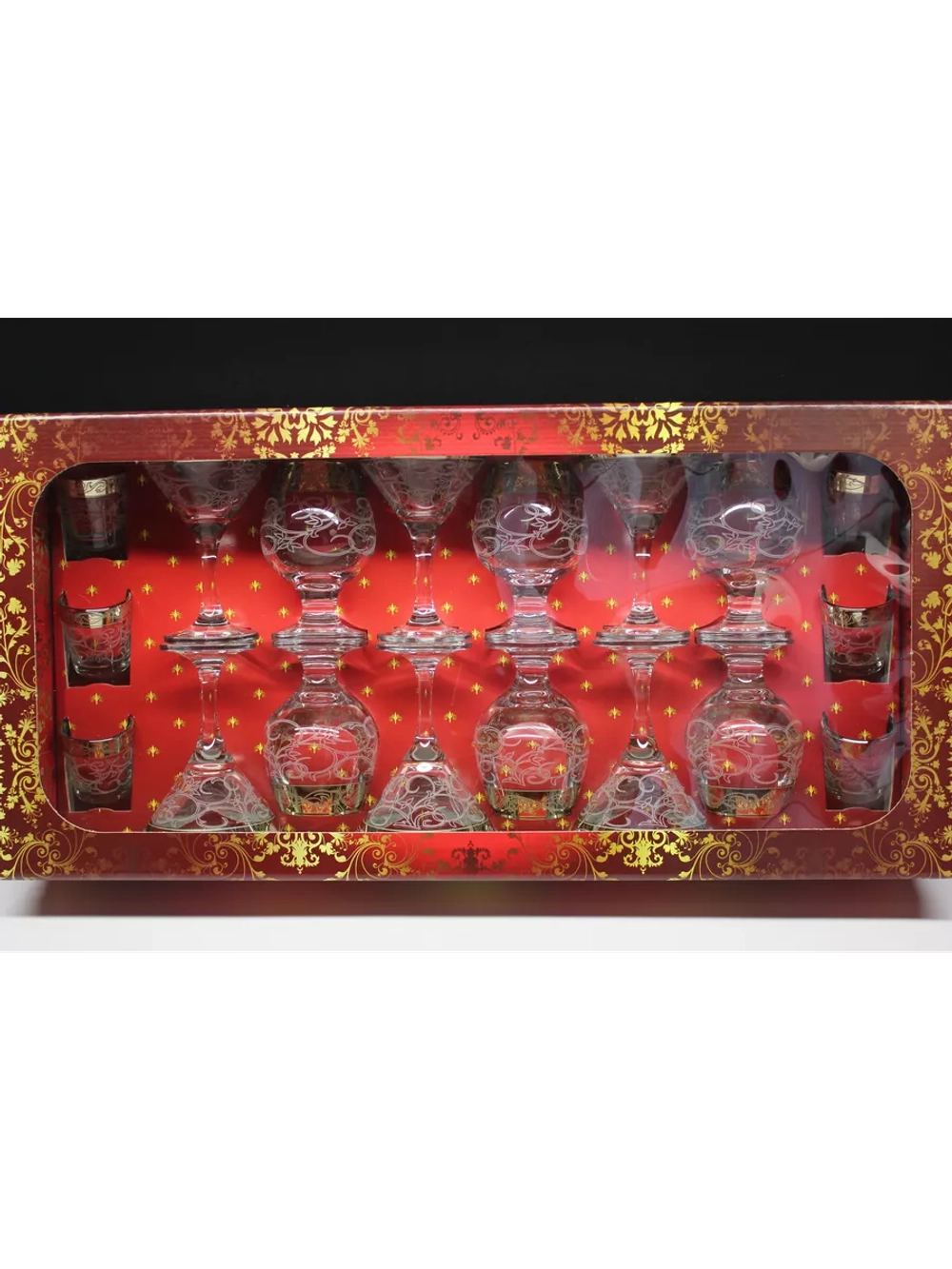 Подарочный набор фужеров для вина.