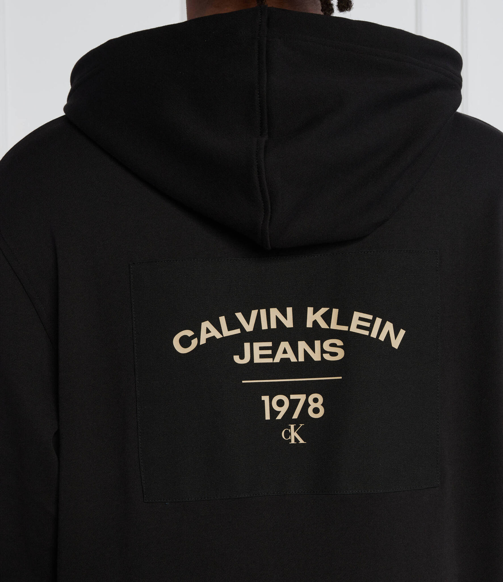 Худи CANVAS CURVE GRAPHIC CALVIN KLEIN JEANS - черный(J30J324228)