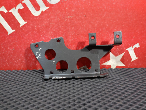 Кронштейн ускорительного клапана