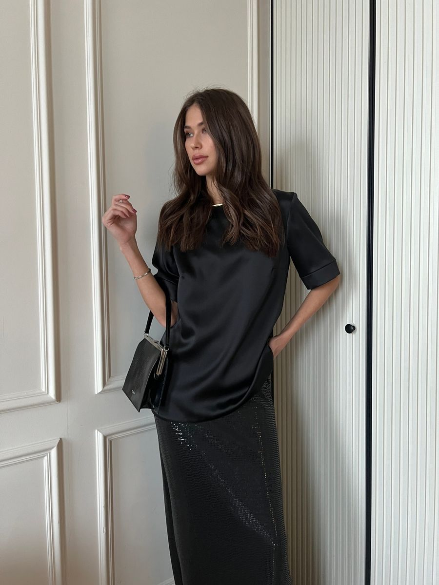 Блуза из шелка прямая черная