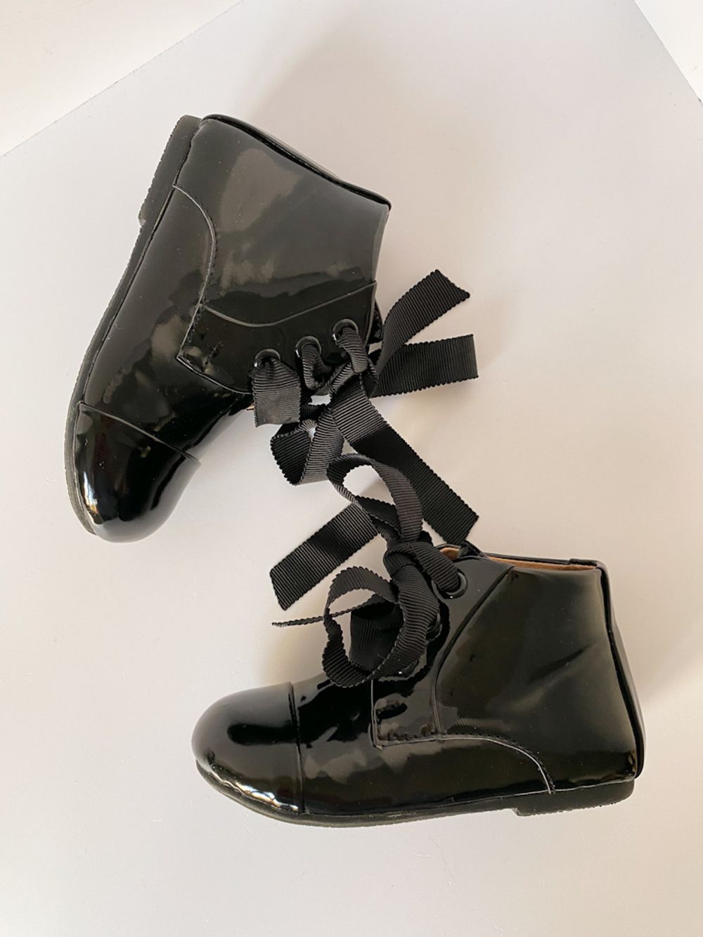 Новые лаковые ботинки  Age of Innocence, 22,5