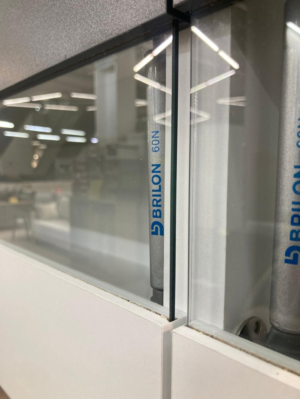 Кухня Монтана белый/графитдуб белый 2,0м