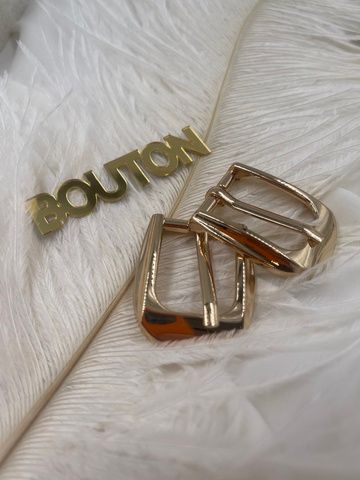 Пряжка золотистый металл