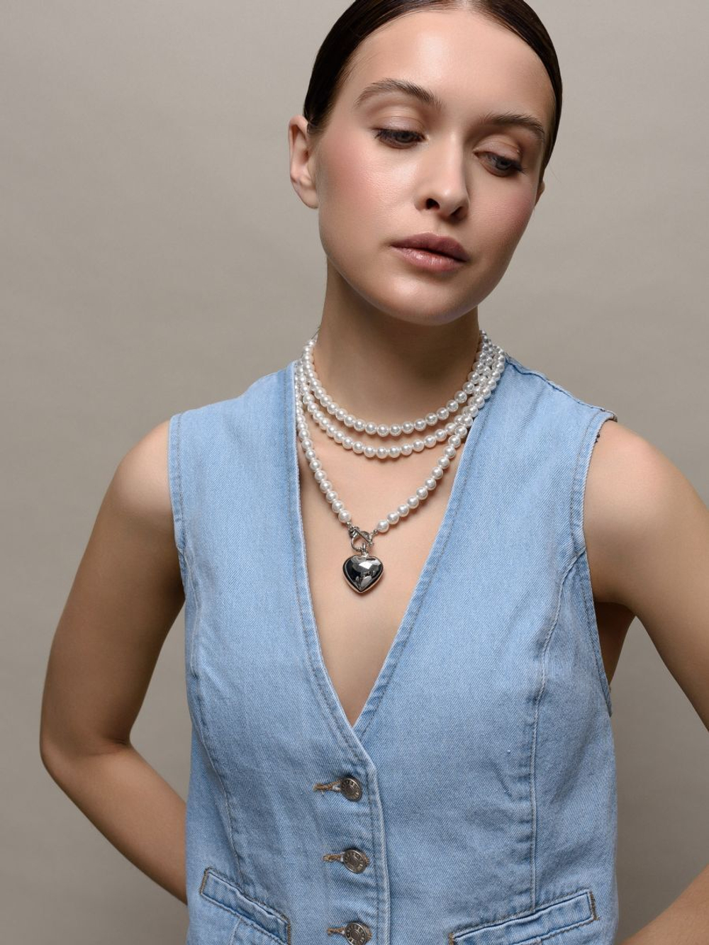 Колье "Pure" White Very Long из перламутра Silver