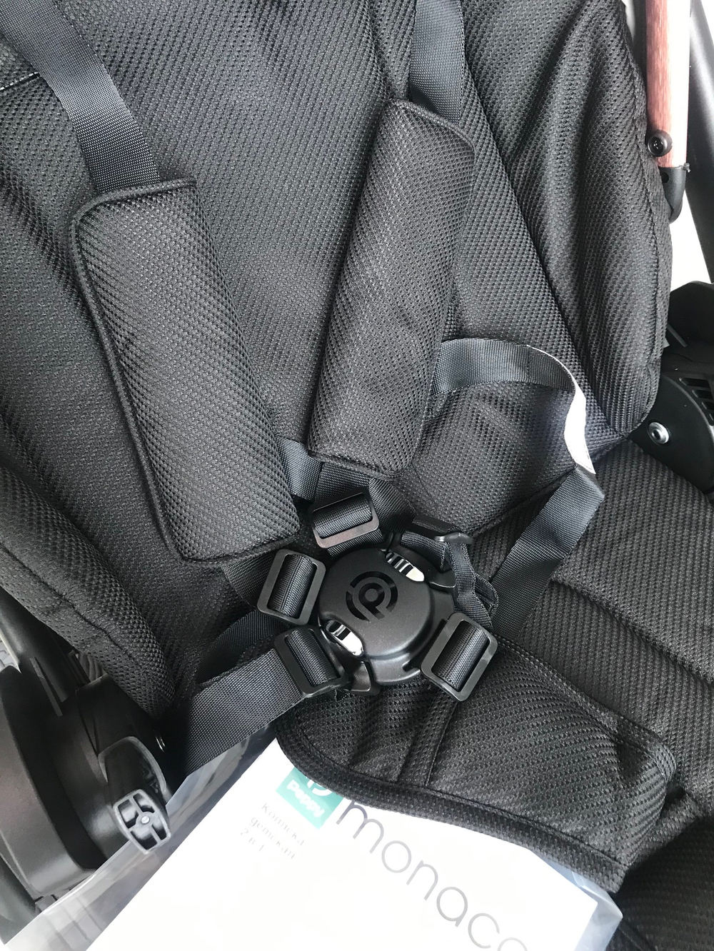 Коляска детская Peppy Monaco 2 в 1 GP Rose Black (черный), рама черн-золотая, шлифованный алюминий