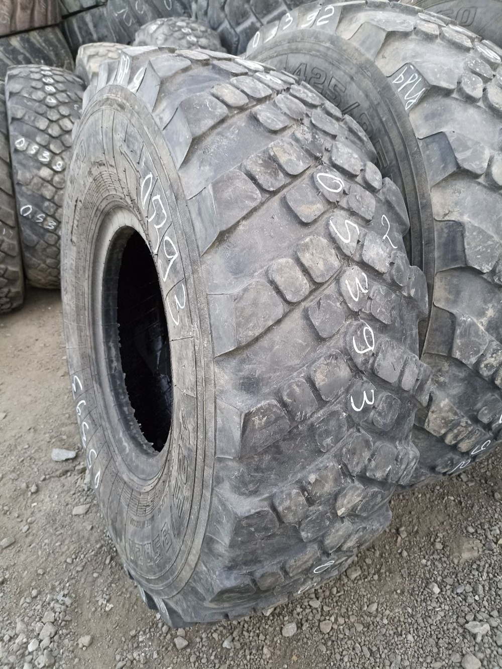 425/85R21 Kama 1260 шина б/у