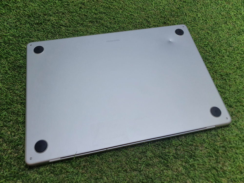 MacBook Air 15 2023 M2 512Gb 12 циклов A2941