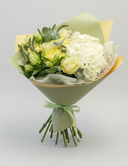 Букет с гортензией Прекрасное начало