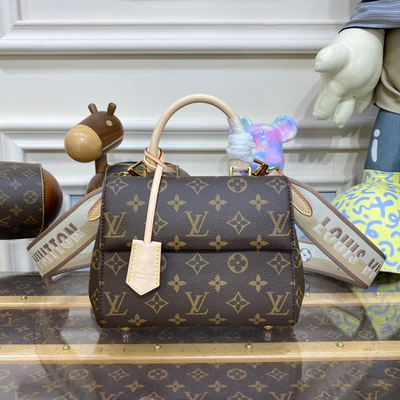 Louis Vuitton Cluny Mini