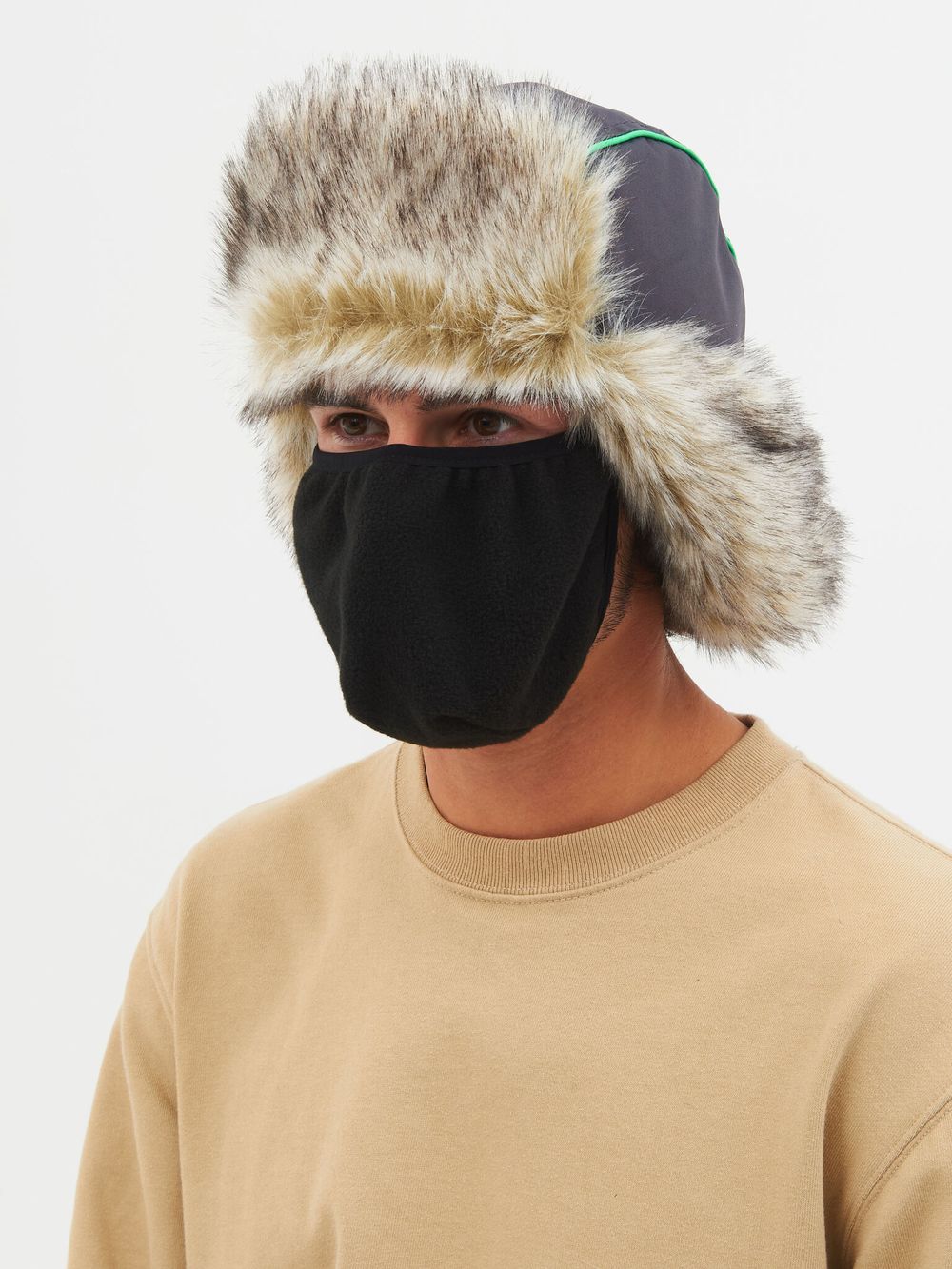 Шапка ушанка зимняя Yakutia цвет Тёмно-серый ткань Galaxy Breathable иск. мех Волк