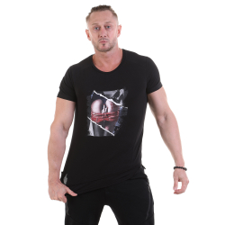 Мужская футболка с круглым вырезом черная с принтом Sesmik O002-1