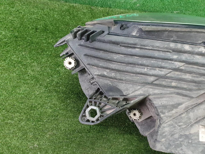 Фара левая Mercedes GLC X253 (2015-2019) LED