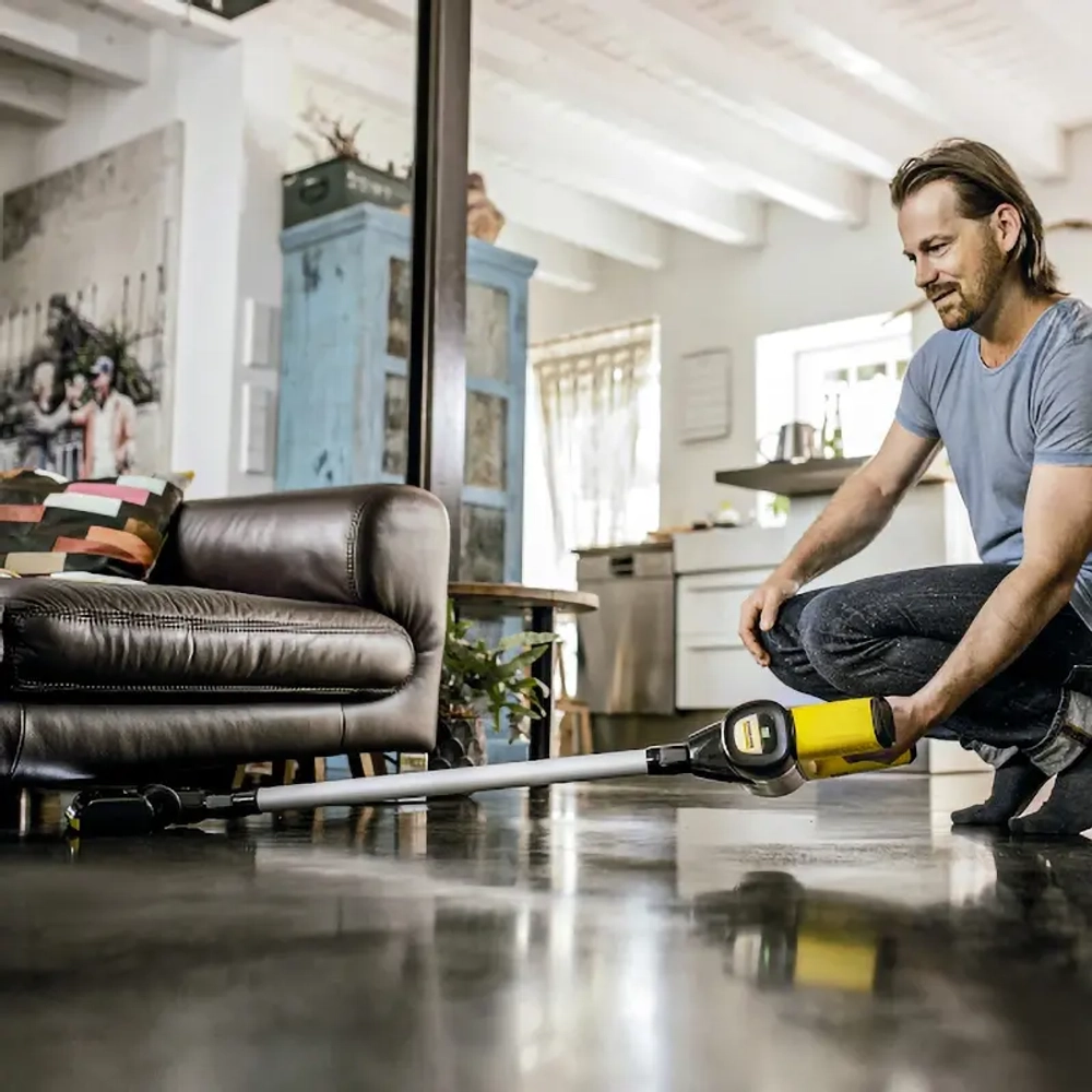 Karcher VC 6 Cordless ourFamily вертикальный пылесос 1.198-660.0