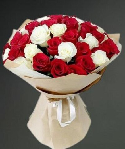 Любовь и нежность 51 роза