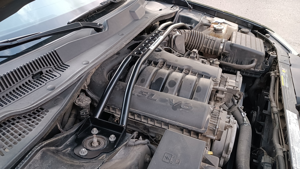 Распорка передних стоек (стаканов) 3.5л Dodge Magnum 4 универсал (ПОД ЗАКАЗ)