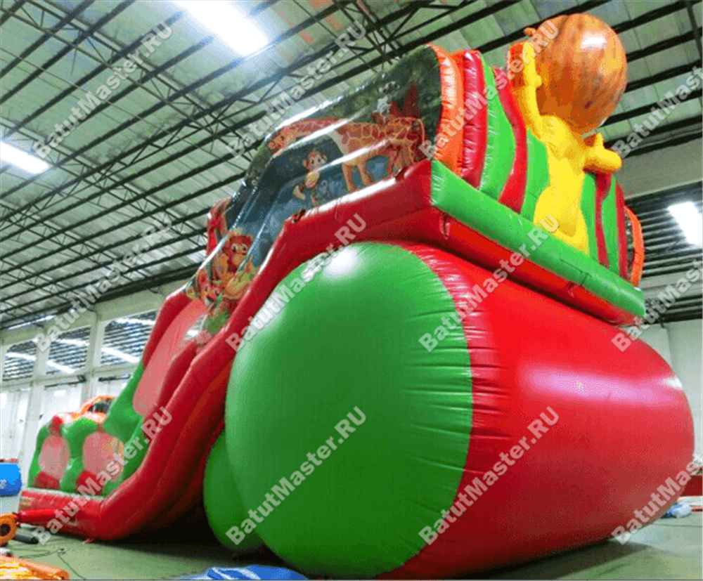 Батут-горка "Лев" 13*7.5*10 м