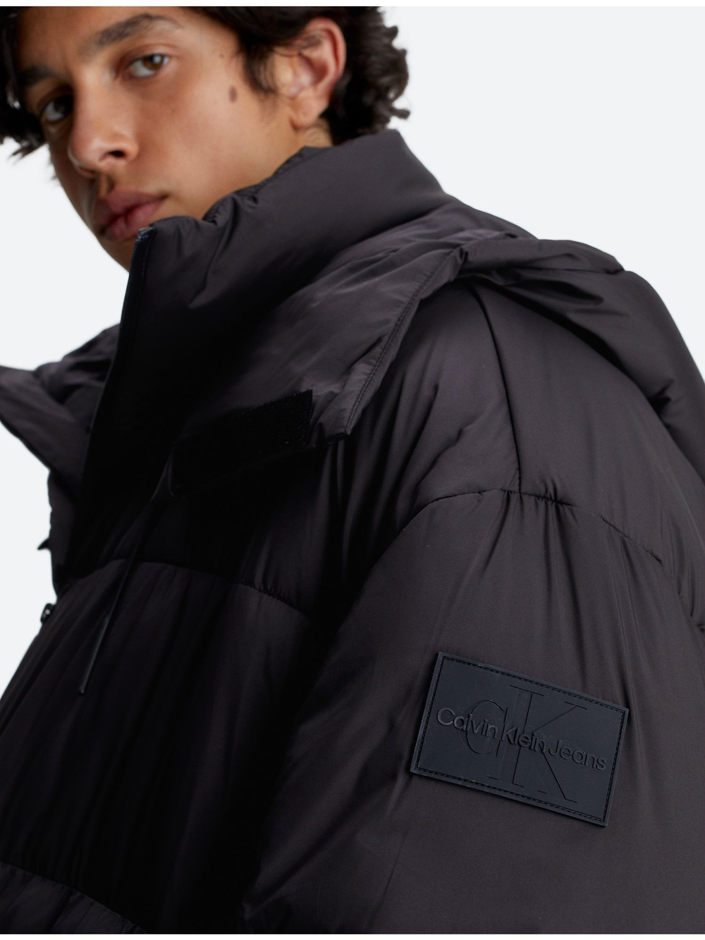 Утепленная куртка Calvin Klein Jeans Modern Quilted Long Black