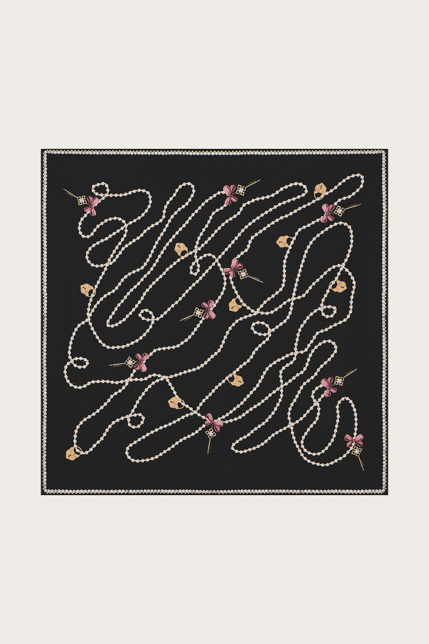 Платок из черного шелка с авторским принтом