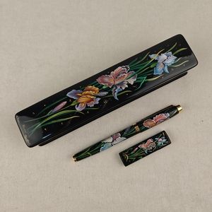Подарки женщине